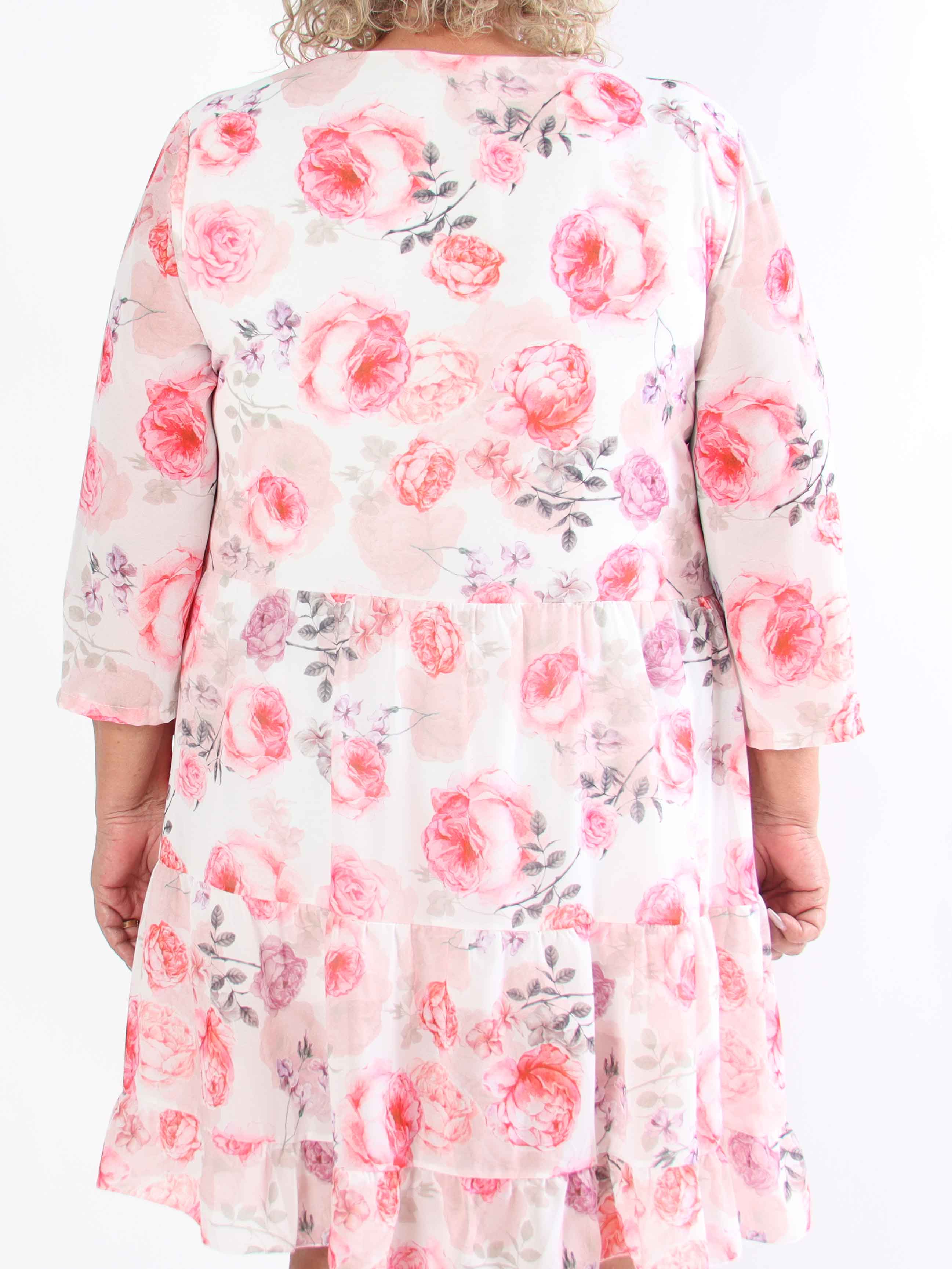 Stella - Blommig chiffongklänning med underkjol i viskos